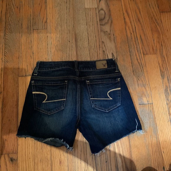 Shorts - Picture 4 of 4